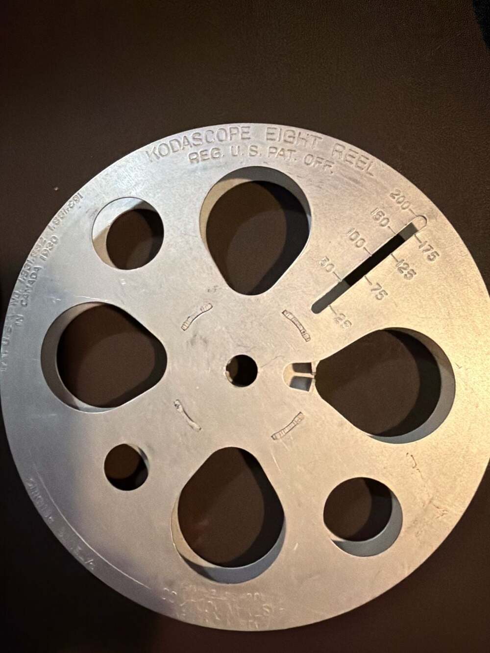 1934 Bell & Howell Early 8mm Film Projector - Antique Regent Model - Perfect Con - Picture 5 of 12